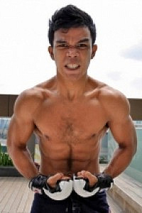 Rolando Dy